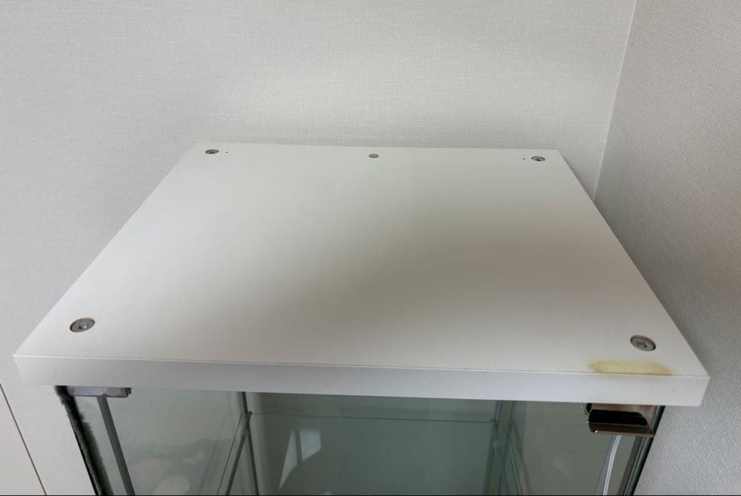 IKEA デトルフ ガラスケース LEDライト付き 【梱包・たのメル便】