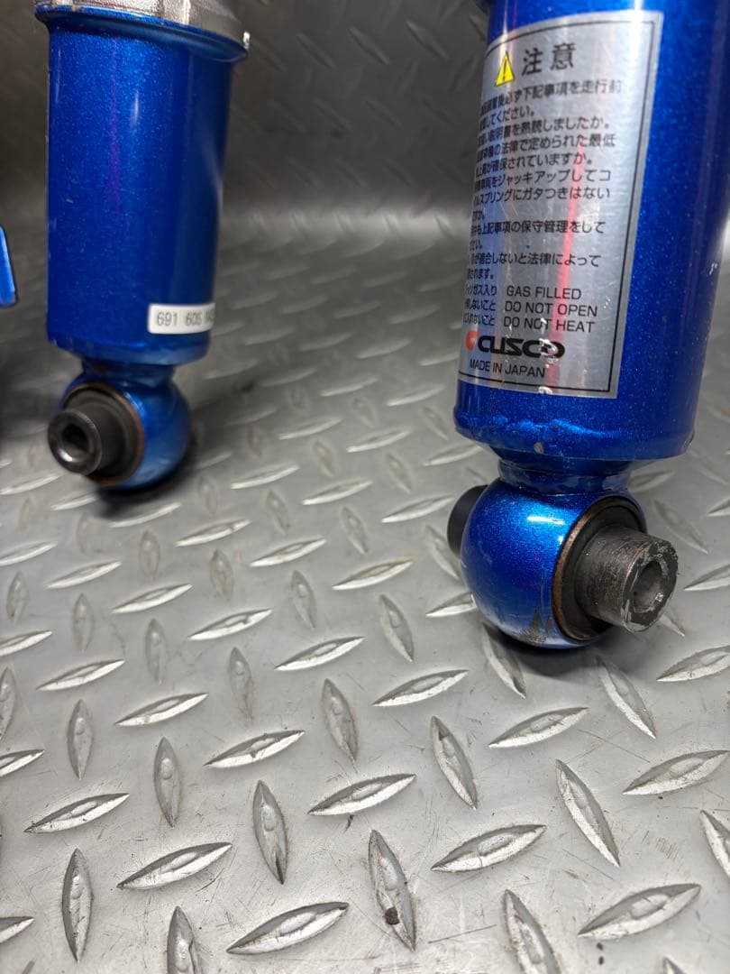 使用僅かインプレッサ GRB GRF 車高調 クスコ ストリートゼロCUSCO