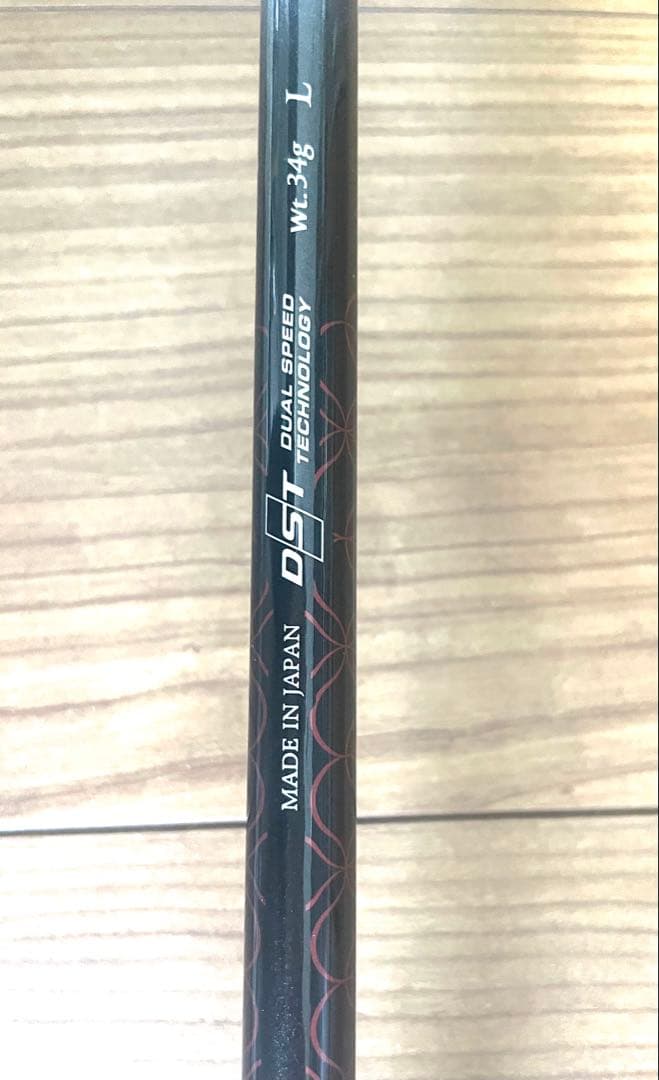 ゼクシオ 13 レディース ハイブリッド6番　2年保証つき　パールホワイト