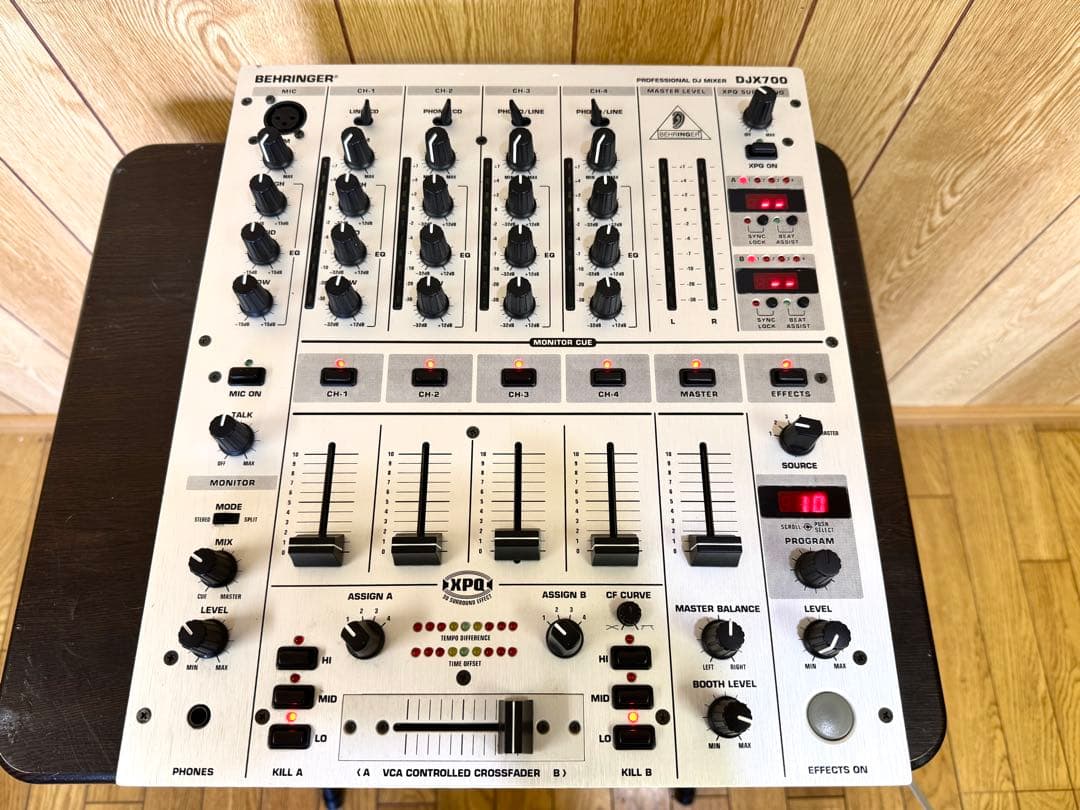 BEHRINGER DJミキサー DJX700 PRO MIXER