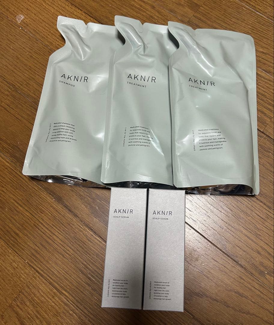 新品 AKNIR ジャンプー/トリートメント/スカルプセラム　セット販売