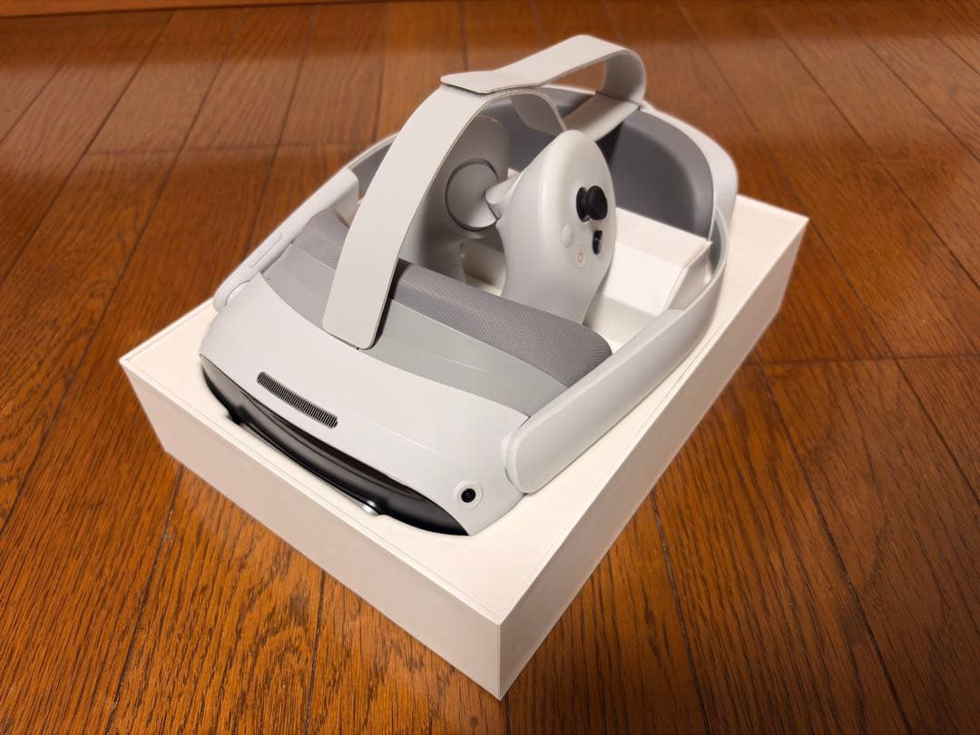 pico4 ultra モーショントラッカー 腰、足3点付き