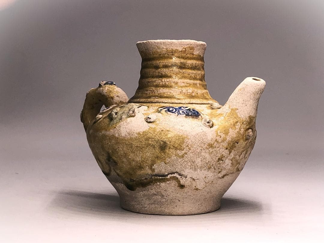 【 ペルシャ三彩ポット 】　パルメット文　９世紀　オリエント水注