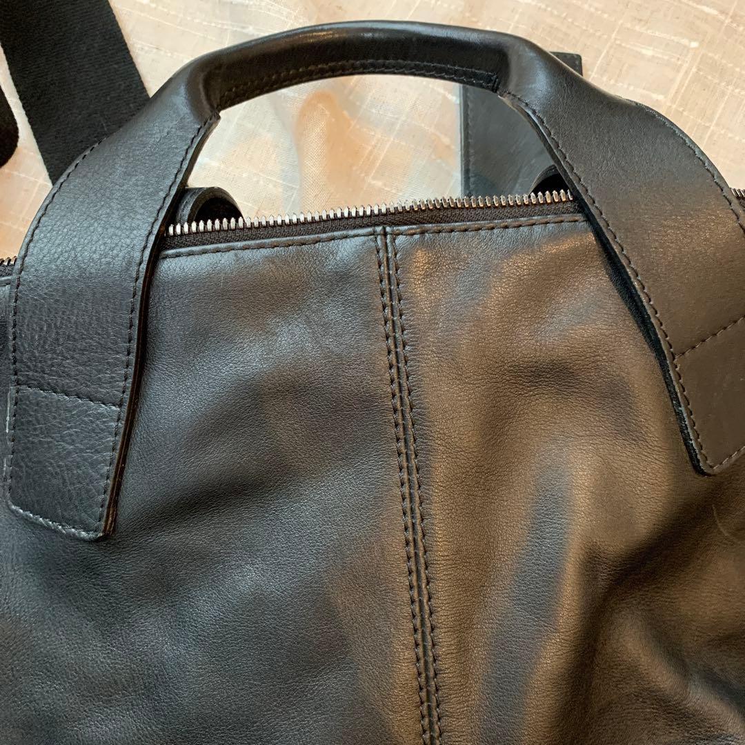 お値下げ！Giorgio Armani ブラックボストンバッグ