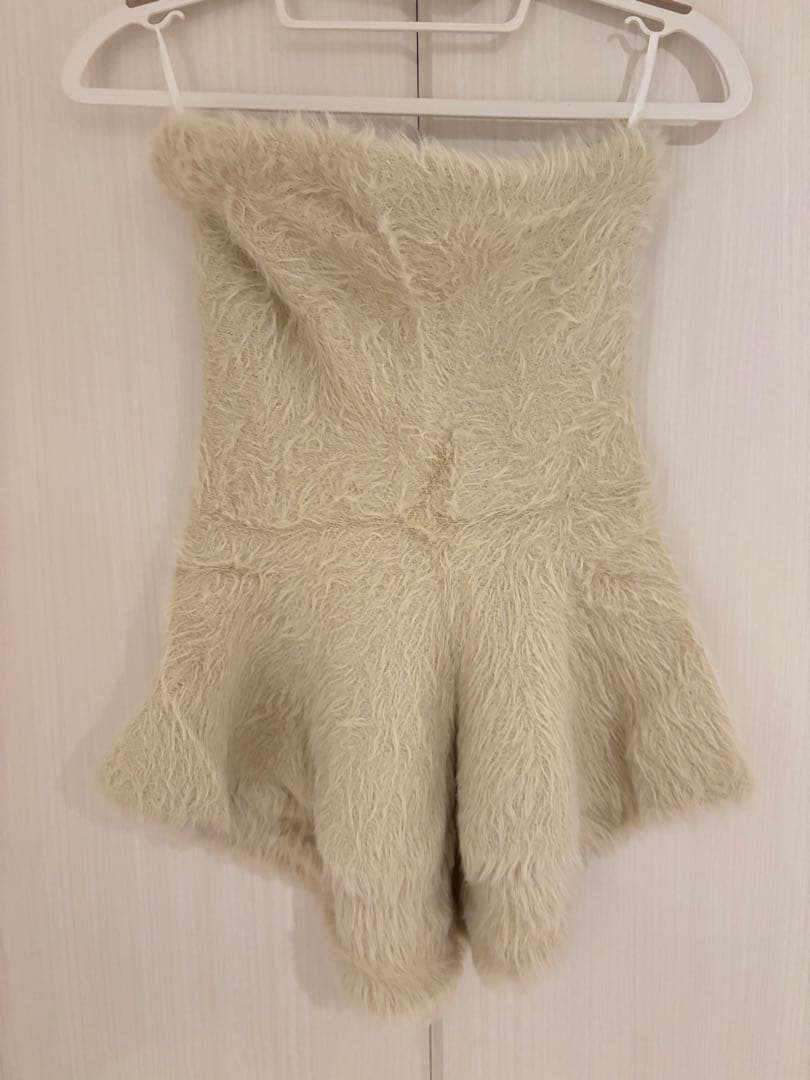 フェザーペプラムニットカーディガンセット