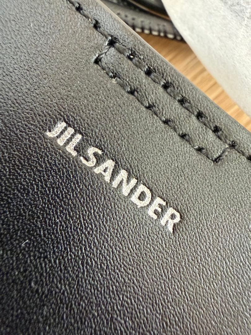 ジルサンダー　JlL SANDER 女性用ショルダーバッグ。