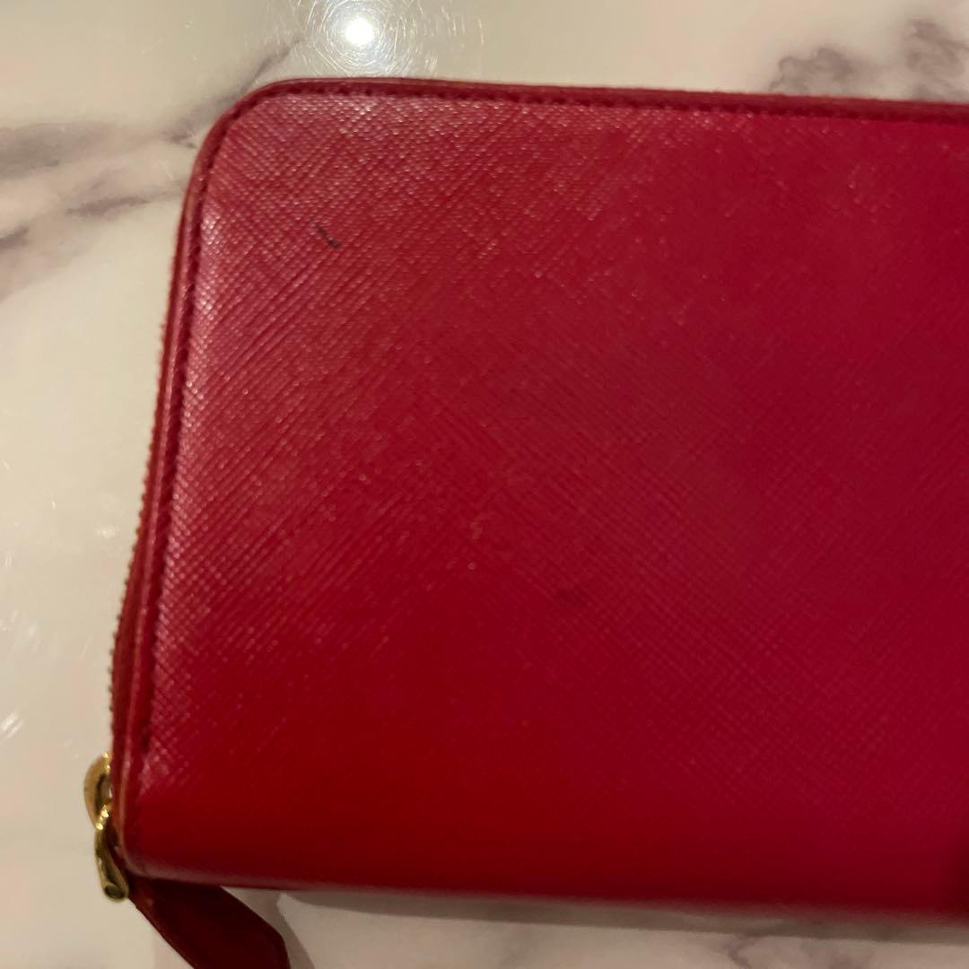プラダ　リボン　長財布　ゴールド金具　赤　サフィアーノレザー