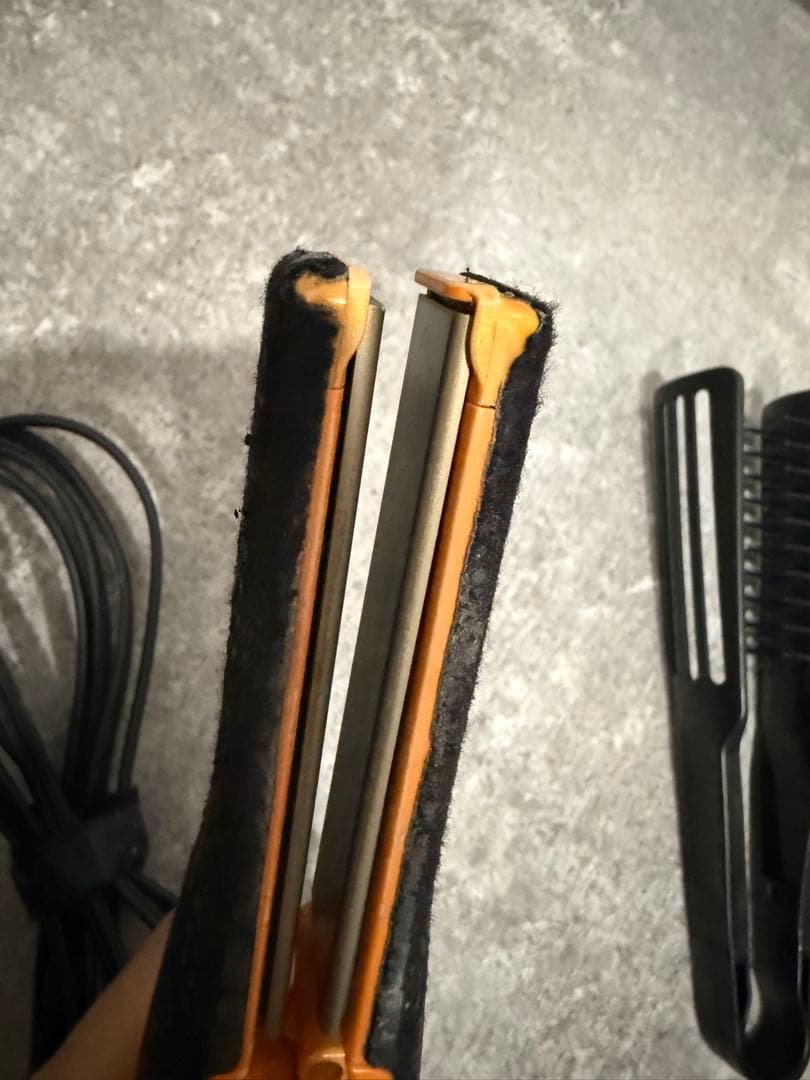 ADST Premium DS2 ストレートヘアアイロン オレンジ　おまけ付き