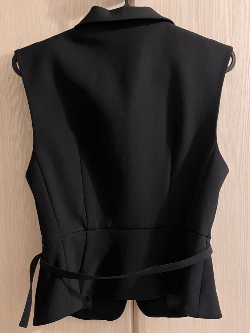 CELFORD セルフォード　ペプラムショートジレ　BLK36