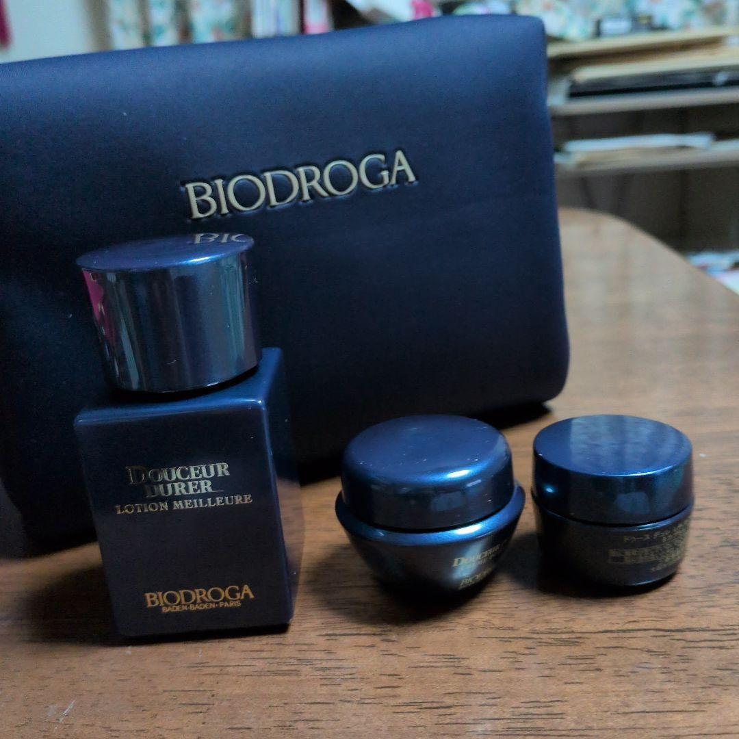 不用品　未使用　ミキ　ドゥースデュレ　コフレ　スキンケアセット　ミキプルーン