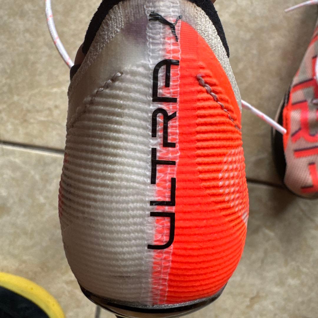 Puma Ultra 1.3 サッカーシューズ