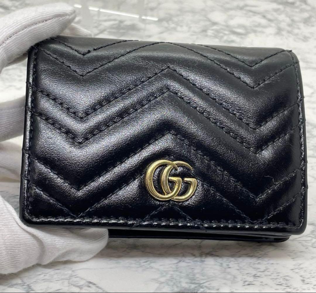 グッチ財布