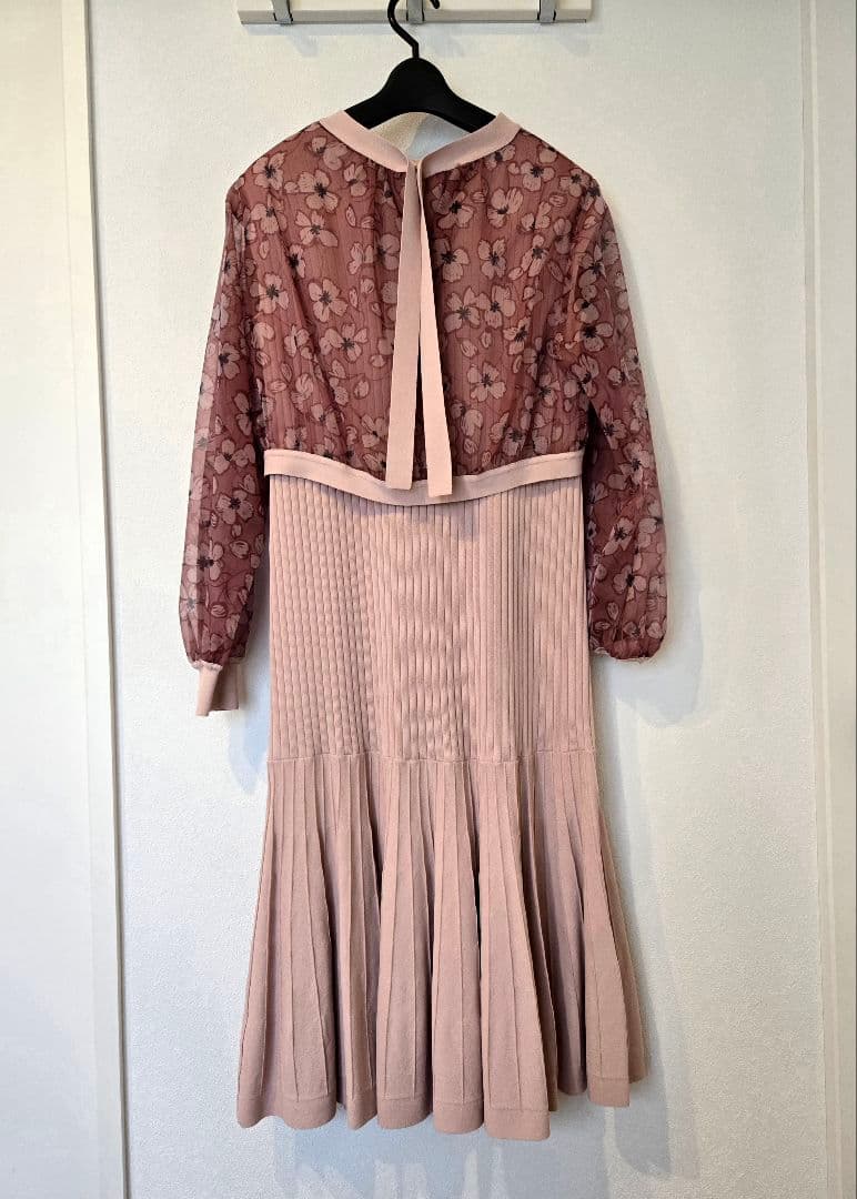 【EPOCA La maglia】 ニットドレス& 花柄シフォンブラウスセット