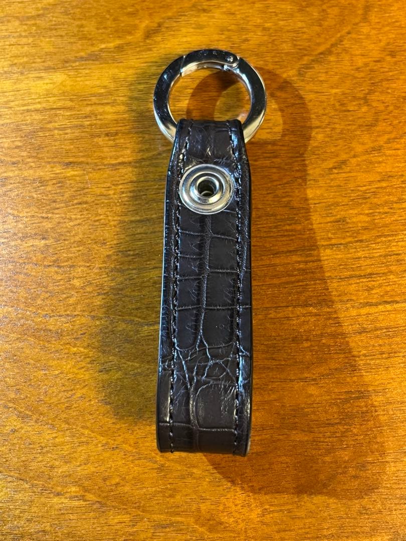 WILDSWANS Leaf クロコ チョコ カラビナキーリング付き