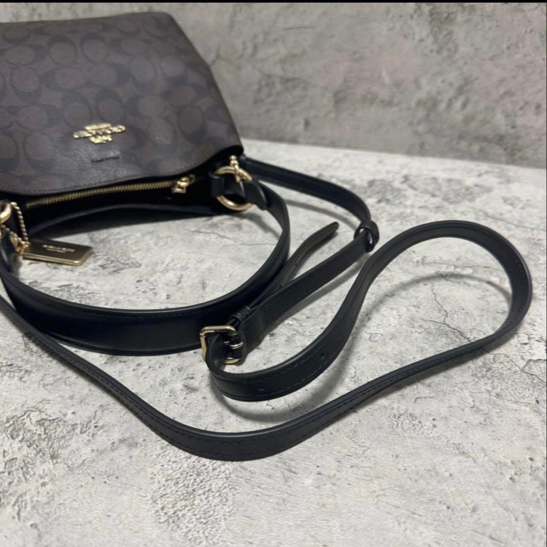 COACH ダークブラウン ハンドバッグ