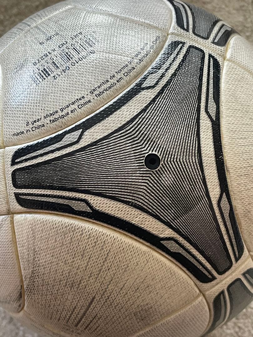 TANGO 12 EURO 2012決勝 サッカーボール