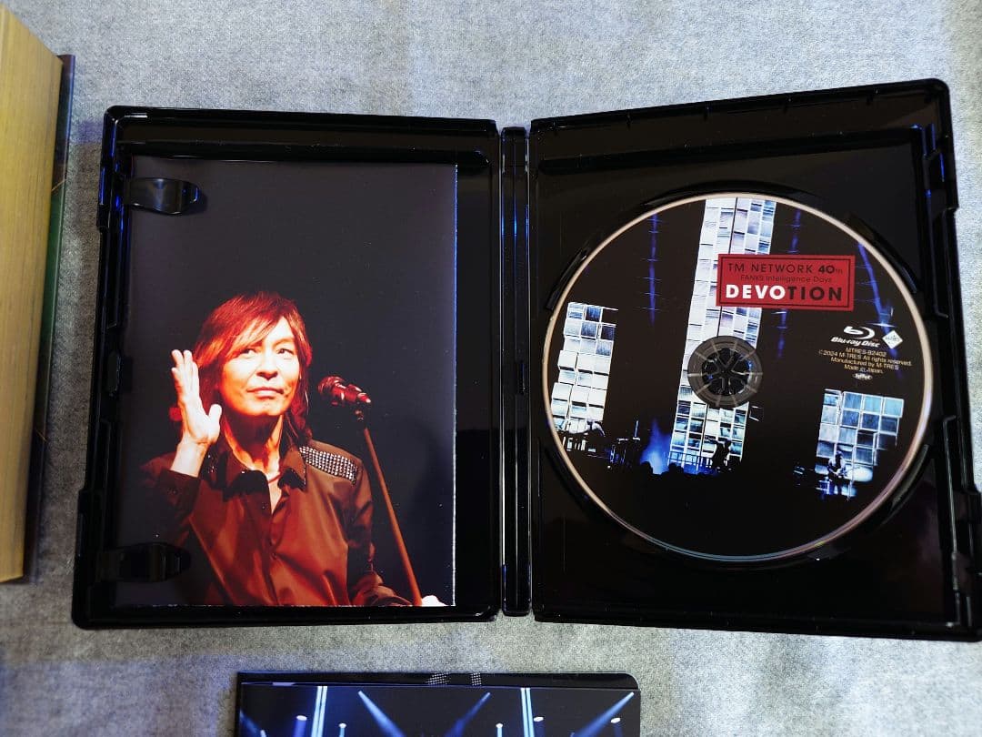 TM NETWORK DEVOTION 初回限定 Blu-ray+2CD