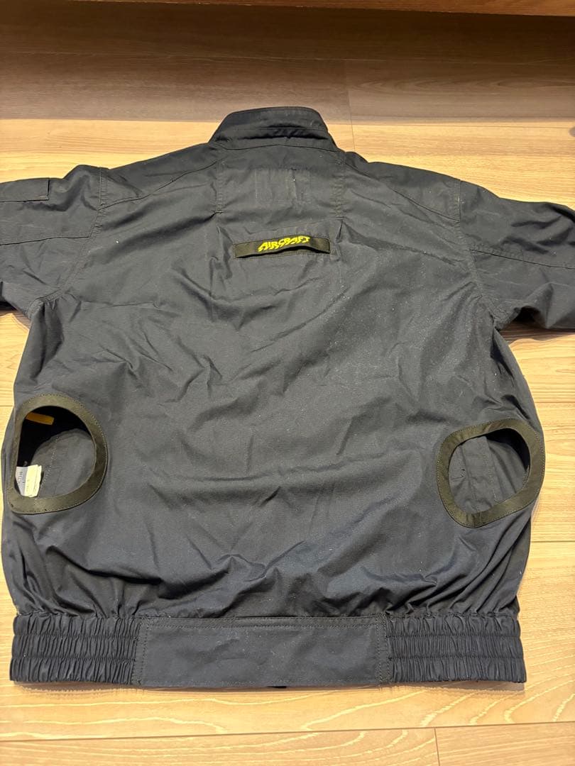 バートル　空調服Ｌサイズ　ファン、バッテリー充電器等セット。