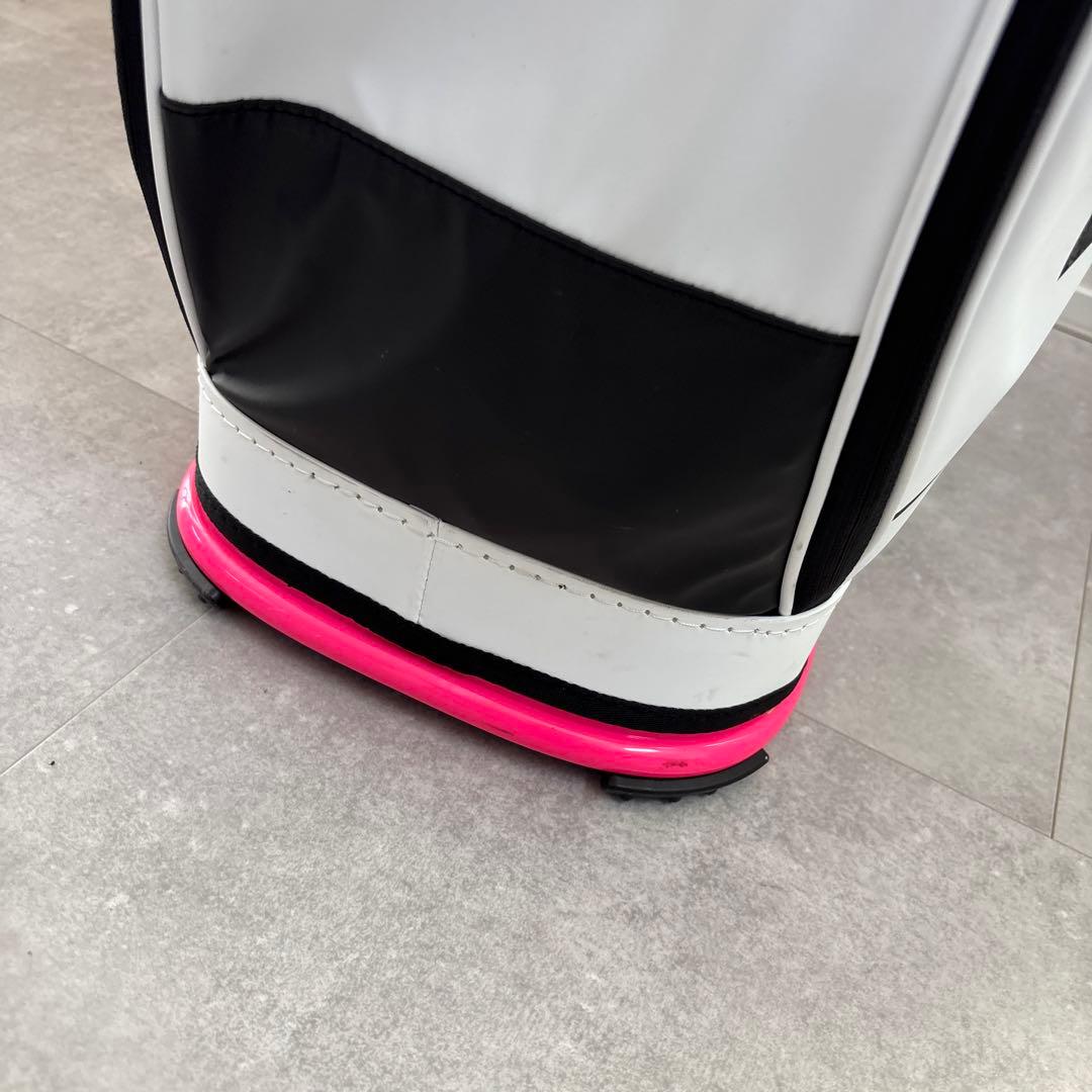 アディダス　コードカオスキャディバッグ 8.5型 軽量 ホワイト