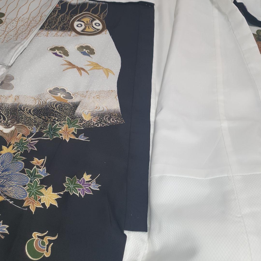 お宮参り　男の子一つ身着物　産着　鎧兜　黒、オフホワイト