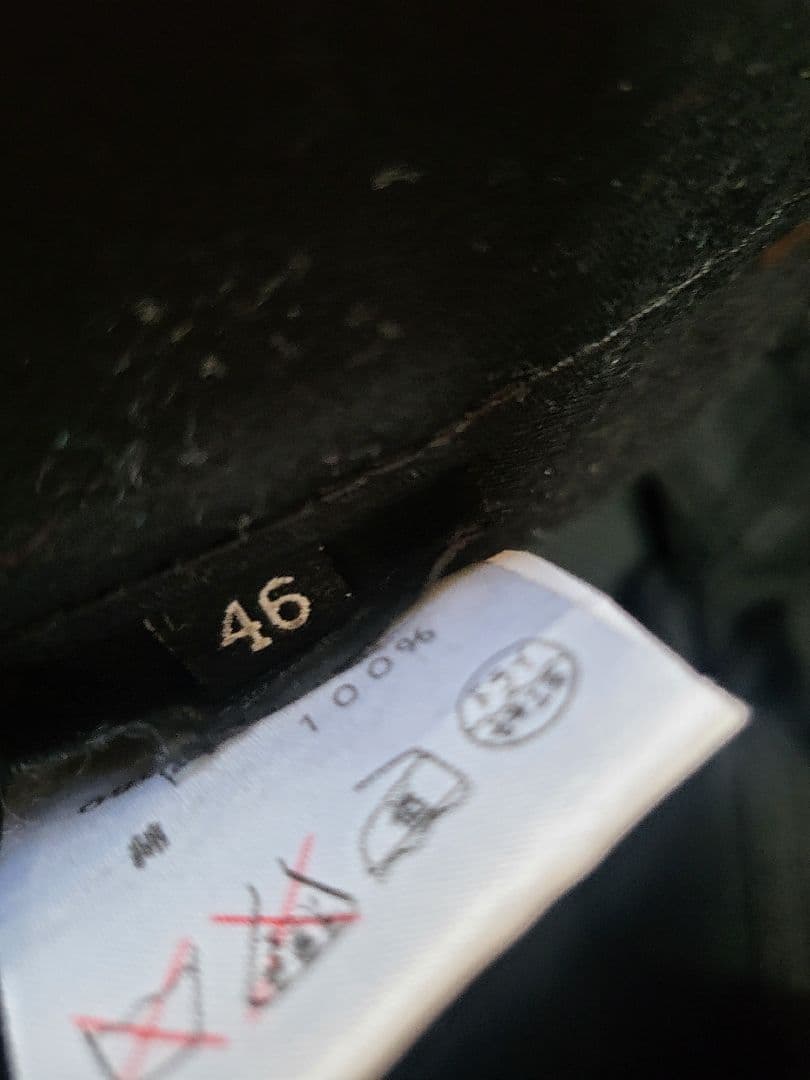 GUCCI 　ブラック ストレートパンツ