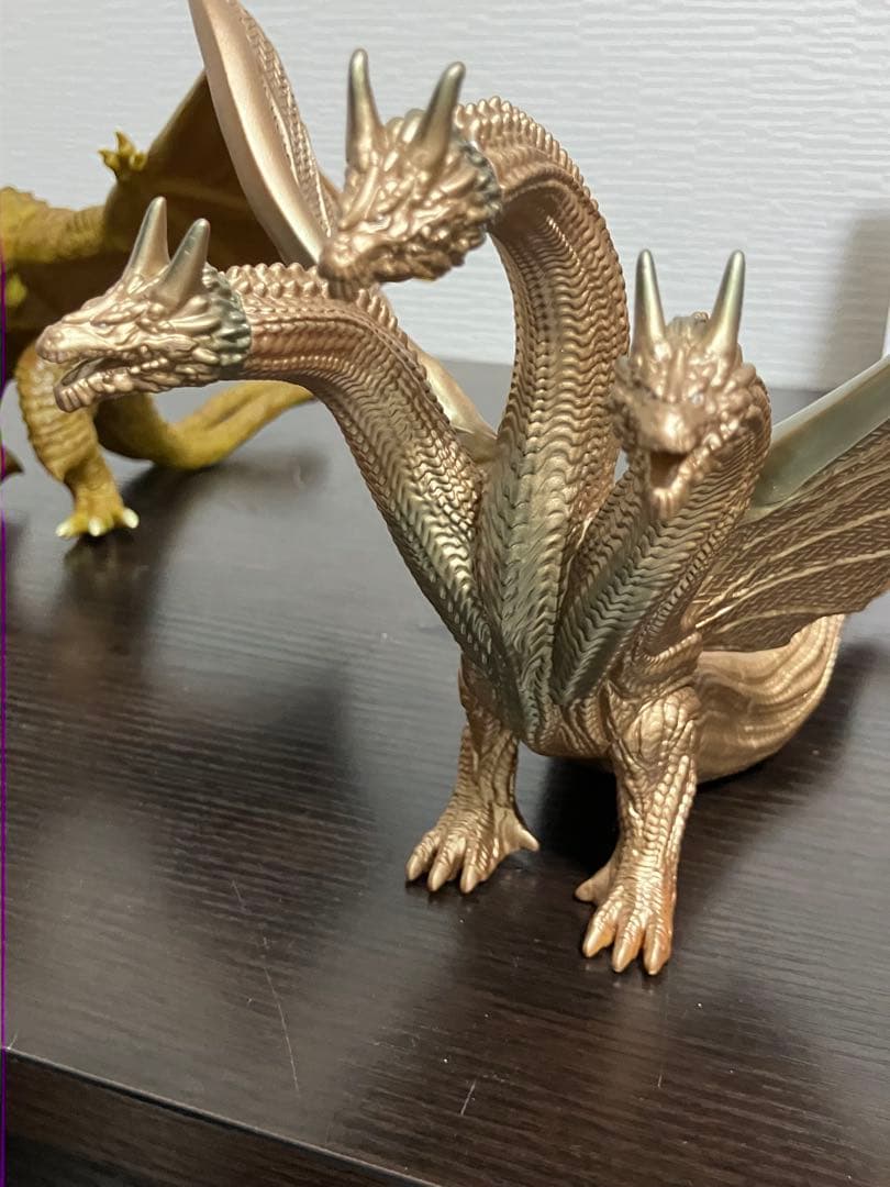 日*0様 USJ限定キングギドラ 西武園ゆうえんち限定ゴジラ キングギドラ ソフ