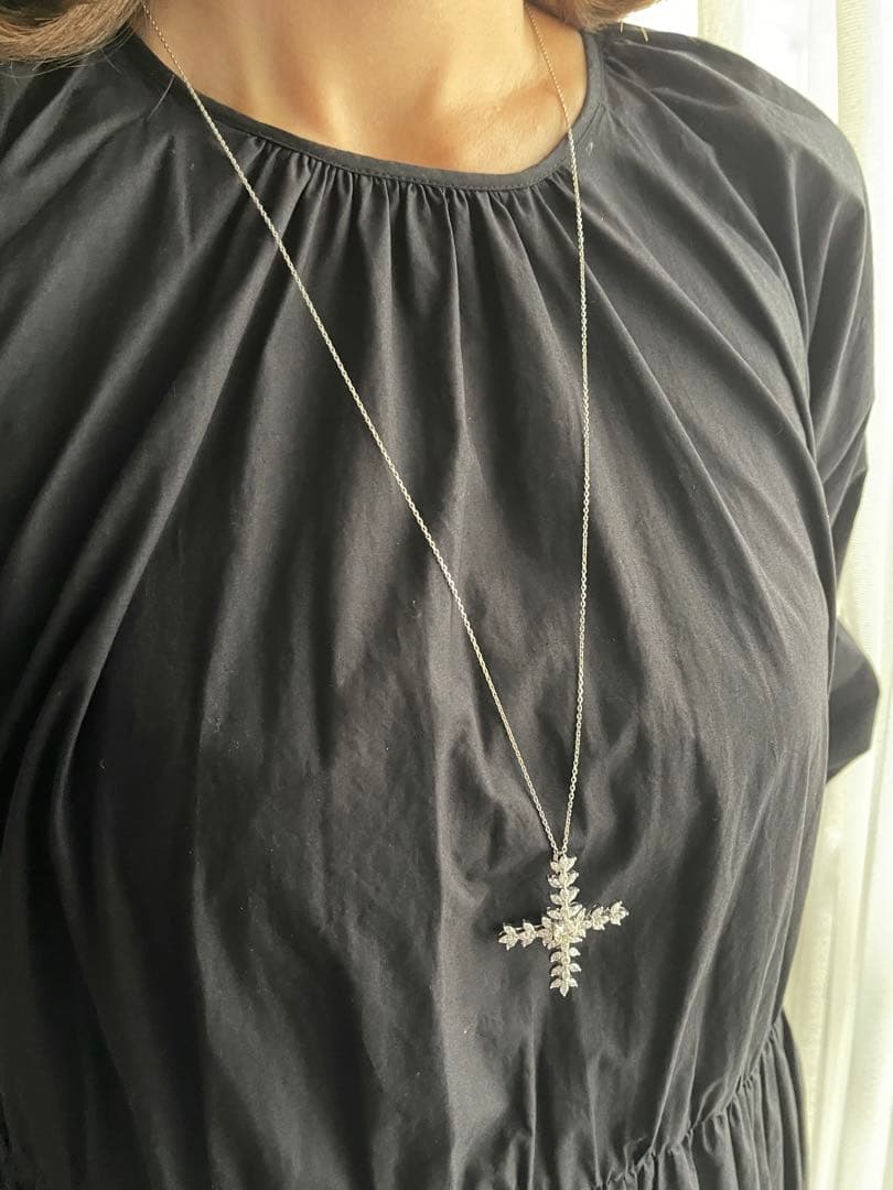 モンロー様❤︎ダイヤモンドクロスネックレス