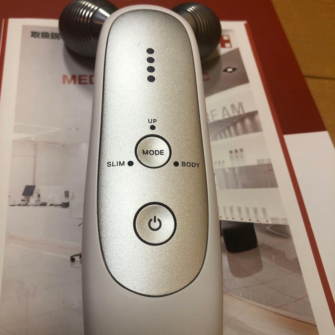 AGE-R EMS ME-AGE-R-01 美顔器