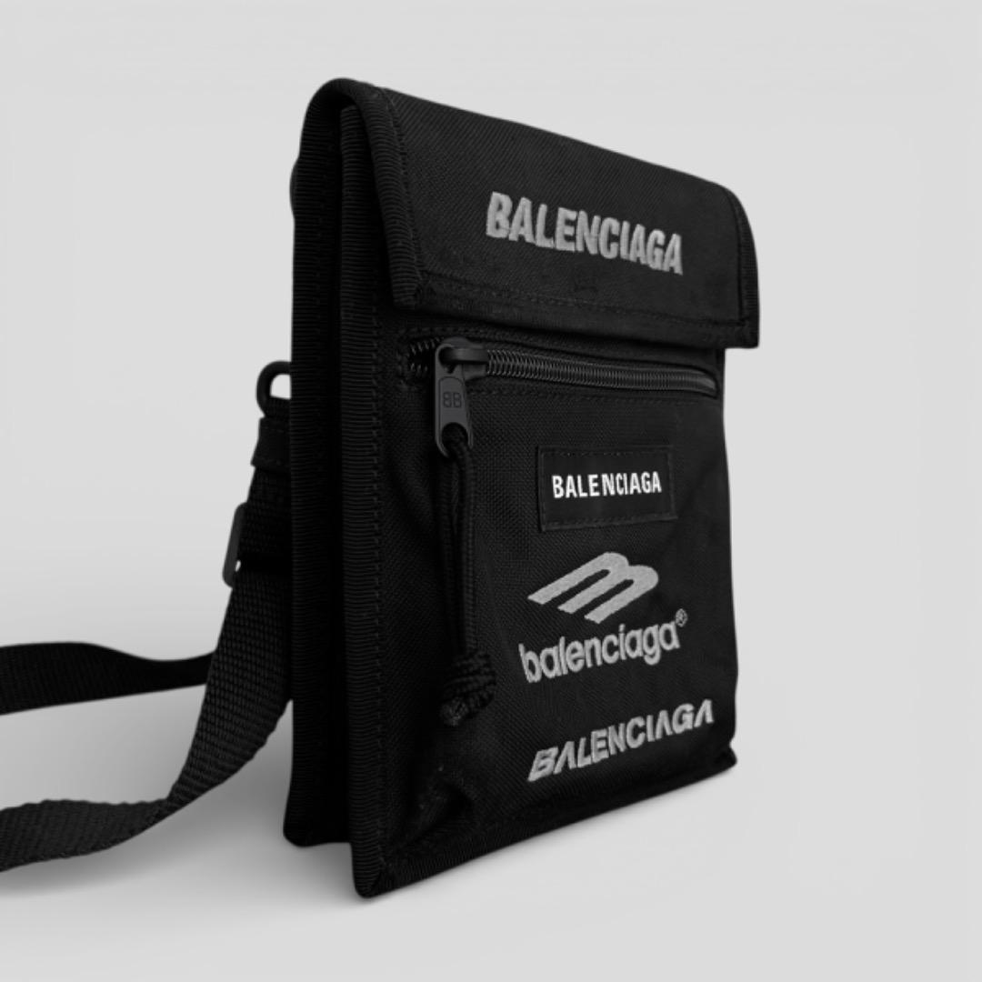 美品 バレンシアガ エクスプローラー ショルダーバッグ ポーチ ブラック