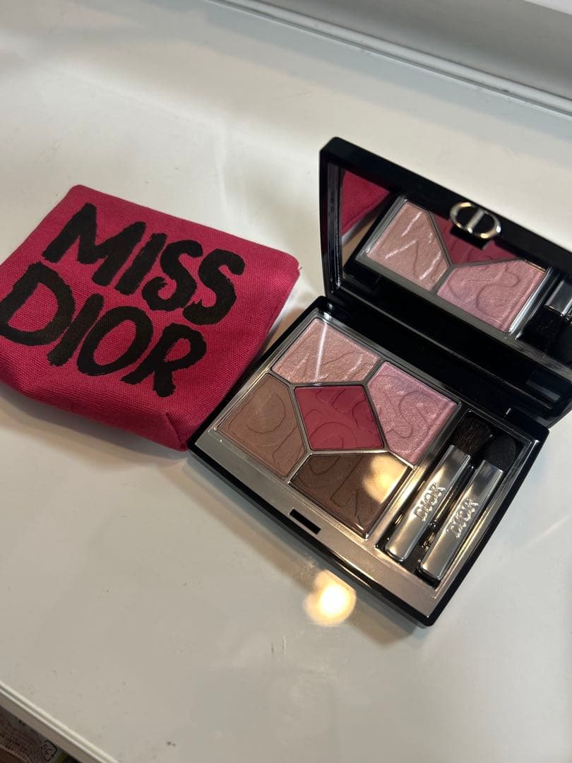 ♡新品・未使用♡Dior ミスディオール 限定 アイシャドウパレット