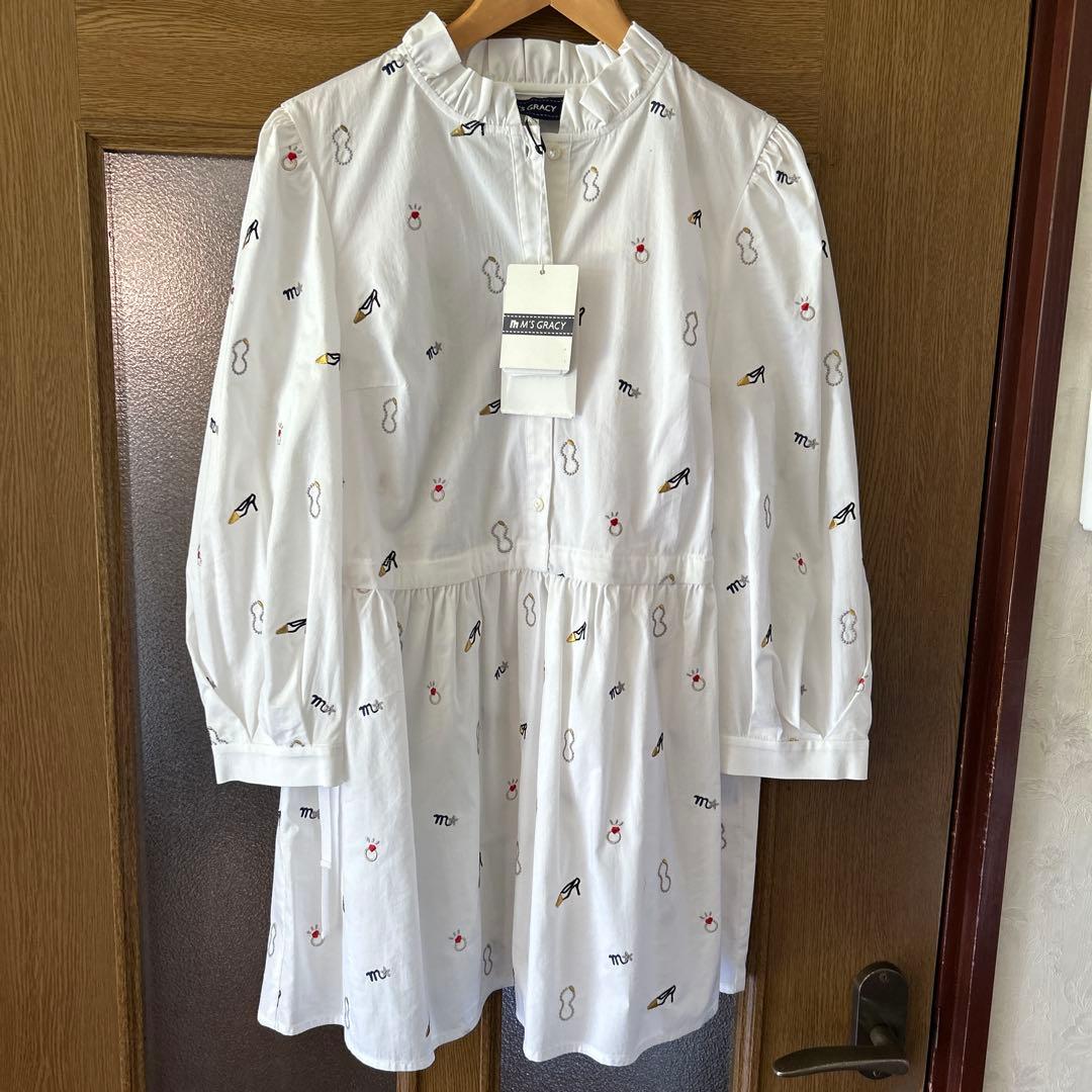 エムズグレイシー のチュニック丈ブラウス38号