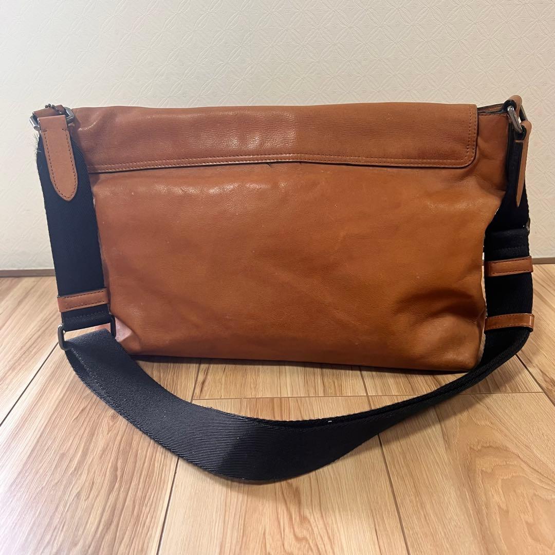 COACH コーチ レザーショルダーバッグ　A4 キャメルブラウン