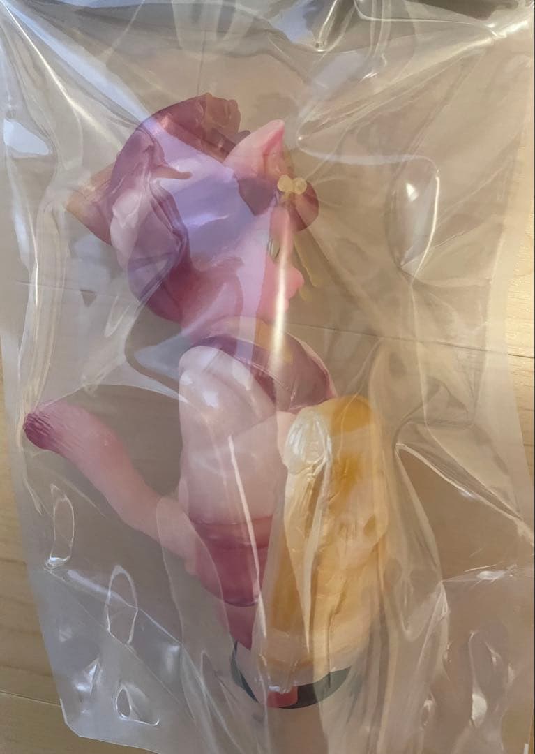 H*e様 ヒカリトイズ個展カラー　蓄光赤　化猫遊女　新品未開封