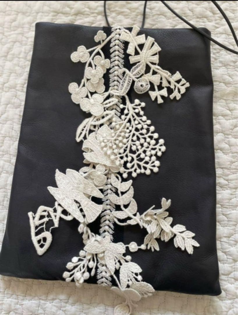 ミナペルホネン　forest parade レザーバッグ