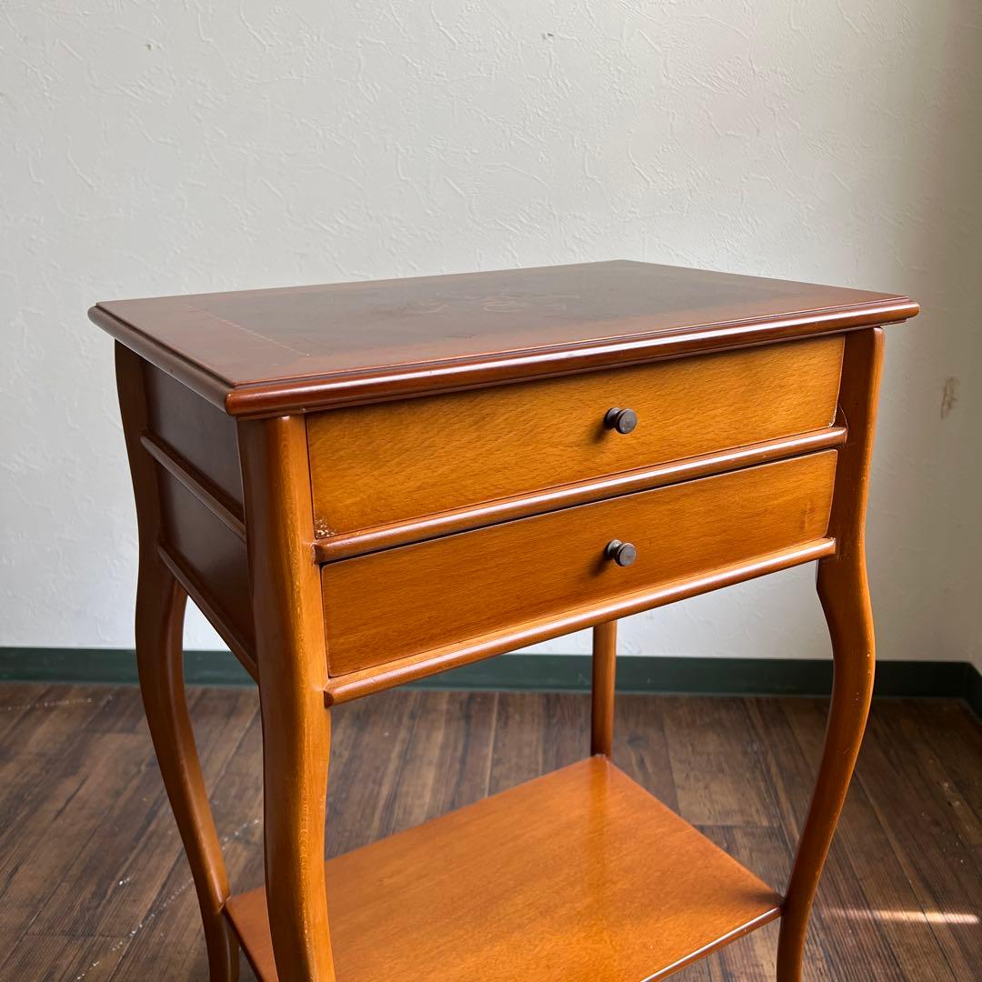 k353r120 象嵌細工のクラシカルなコンソールチェスト/サイドテーブル