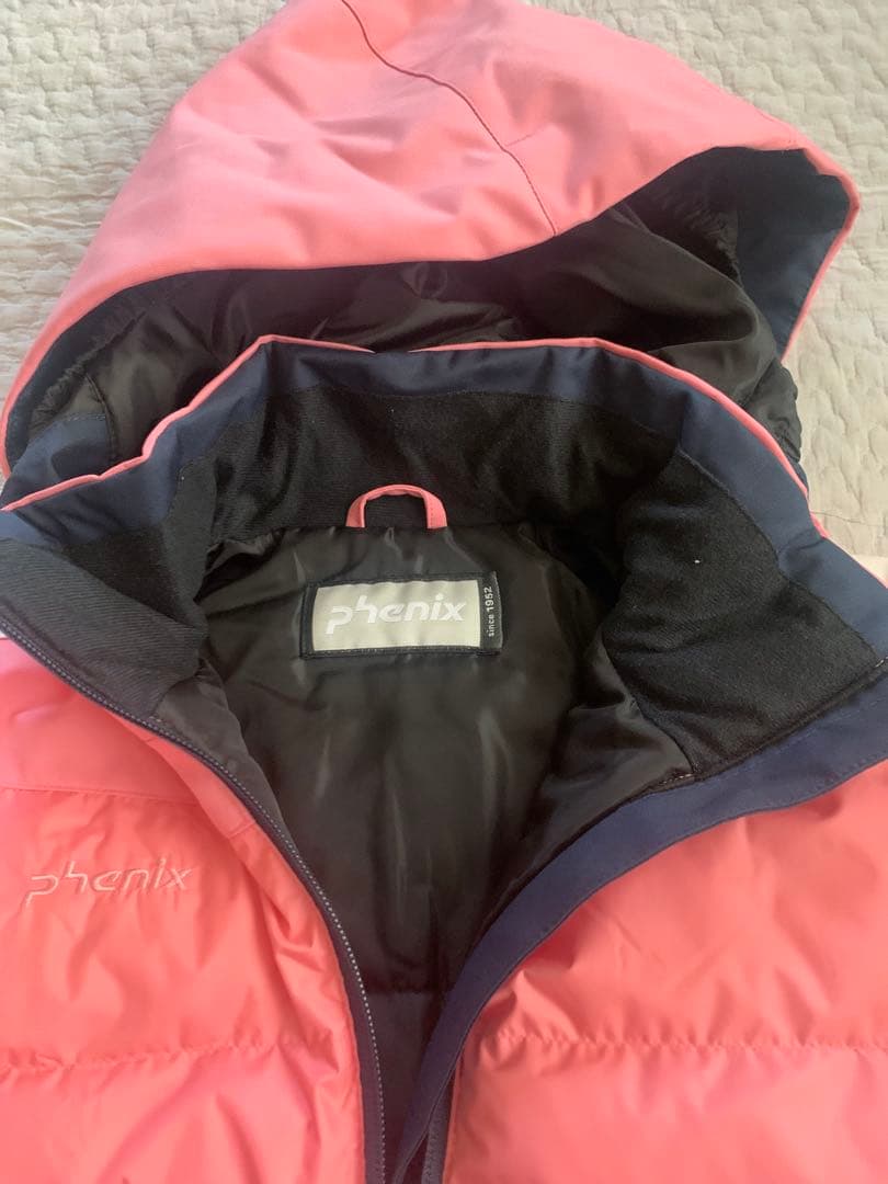 美品　Phenix（フェニックス）スノーウェア　スキーウェア上下セット　130