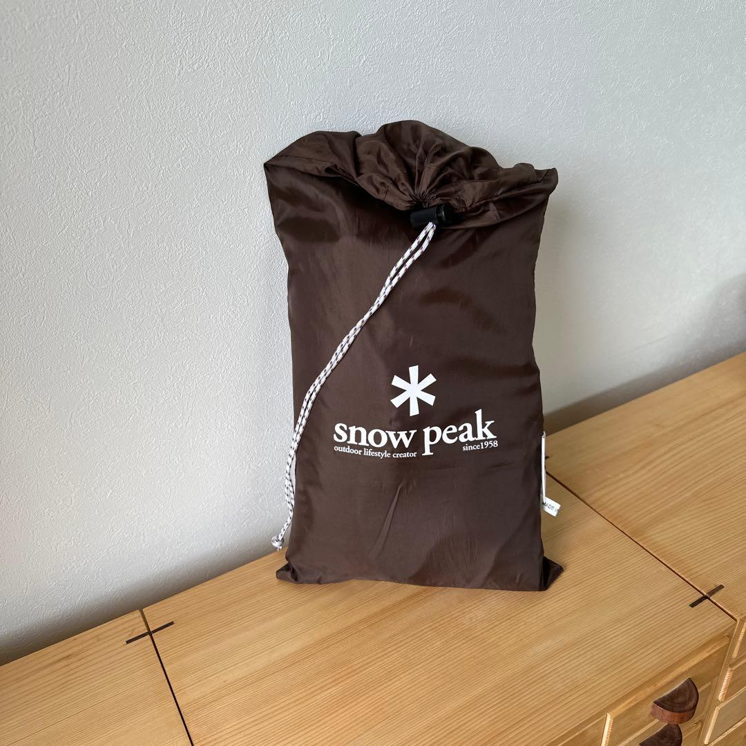 PeakアメニティードームM用の純正フロアマット＋フロアシート