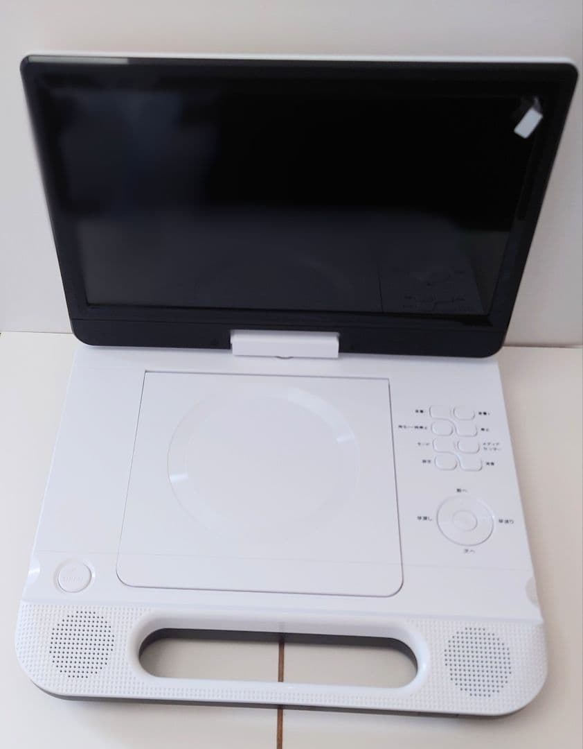 FANGOR　ポータブルブルーレイプレーヤー