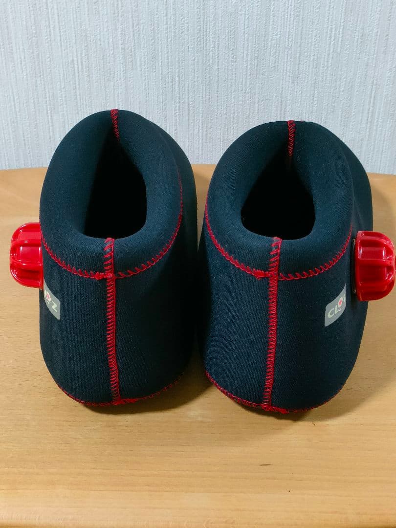 クロッツ やわらか湯たんぽ 足用ショート　ブラック　Sサイズ