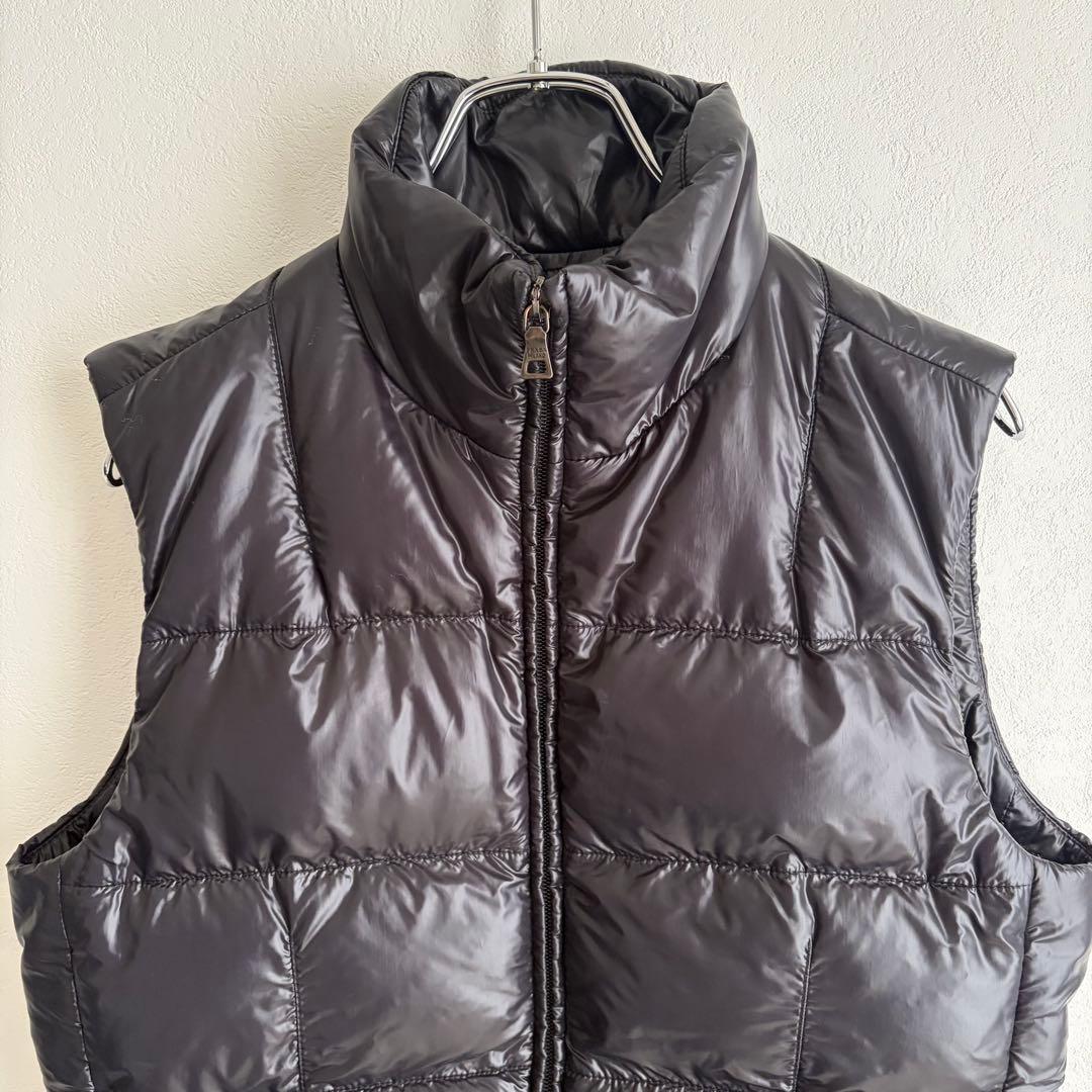 【美品✨レア】PRADA プラダ　中綿ベスト　ラバーロゴ　黒　46 国内正規品