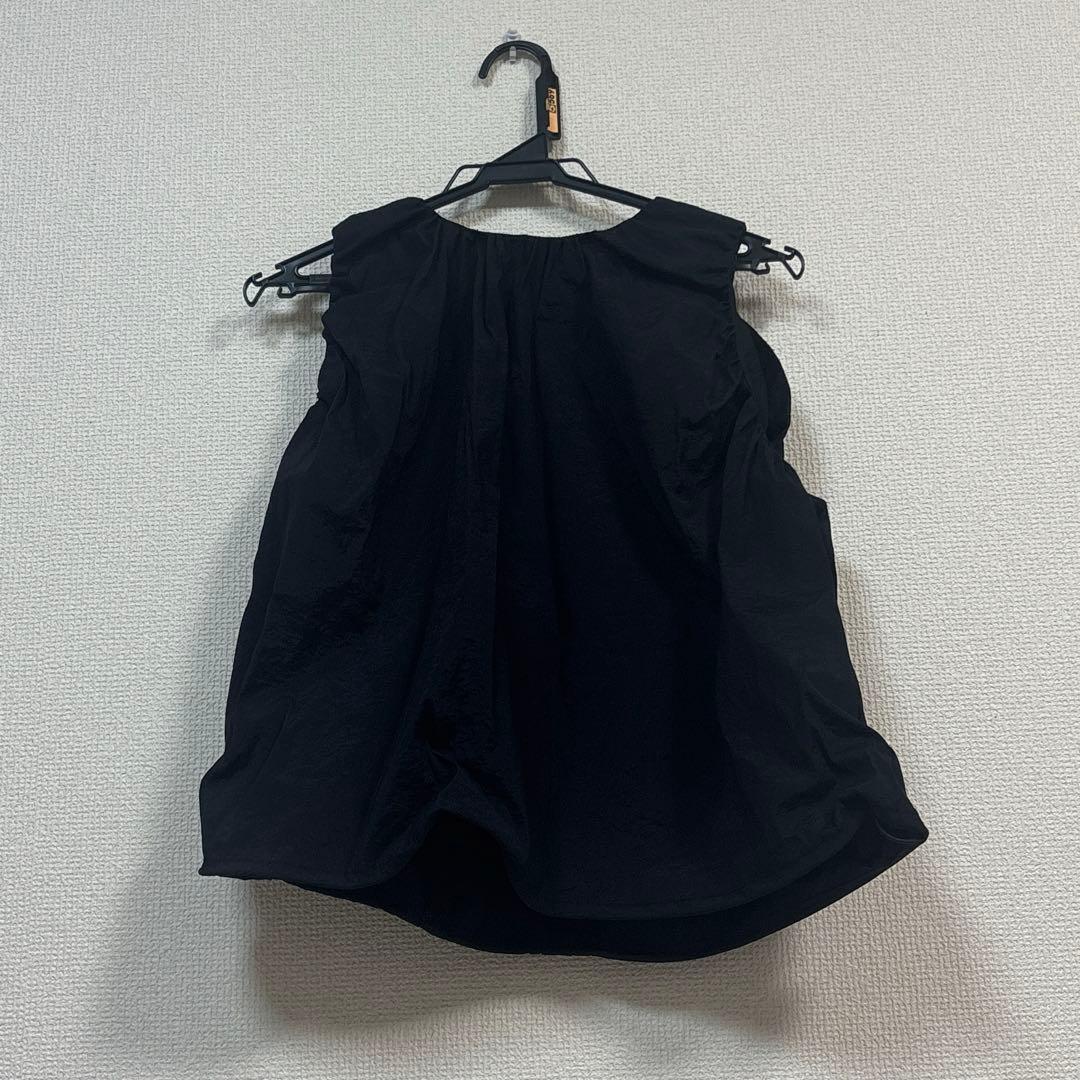 deuxieme classe celeri gather ショートトップス　黒