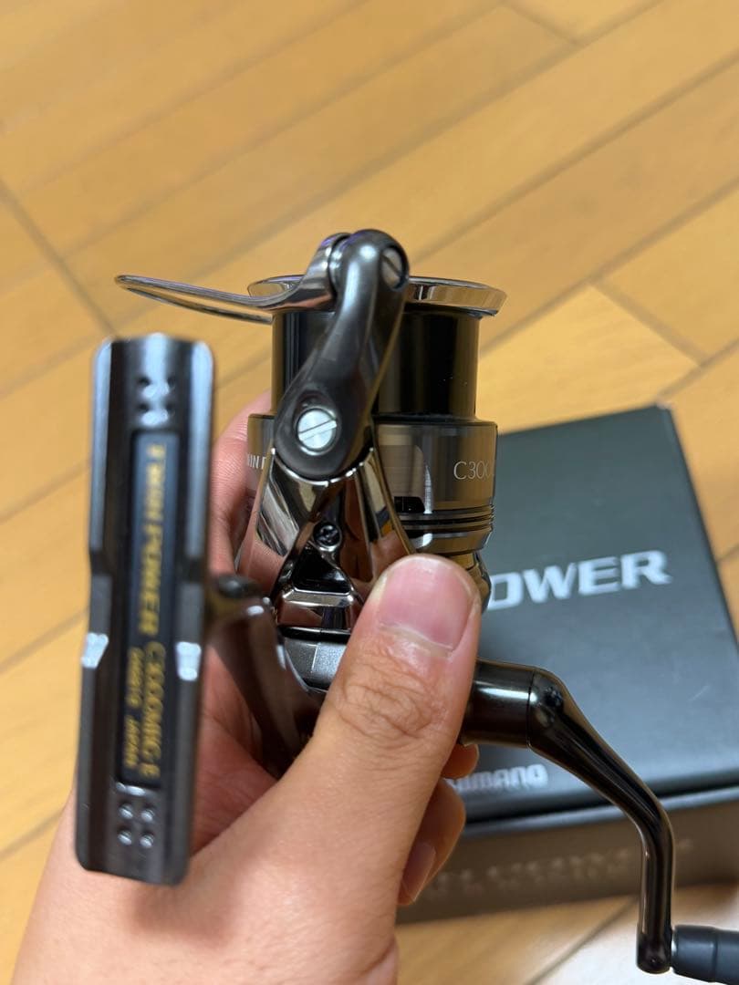 （極美品）SHIMANO TWIN POWER C3000MHG
