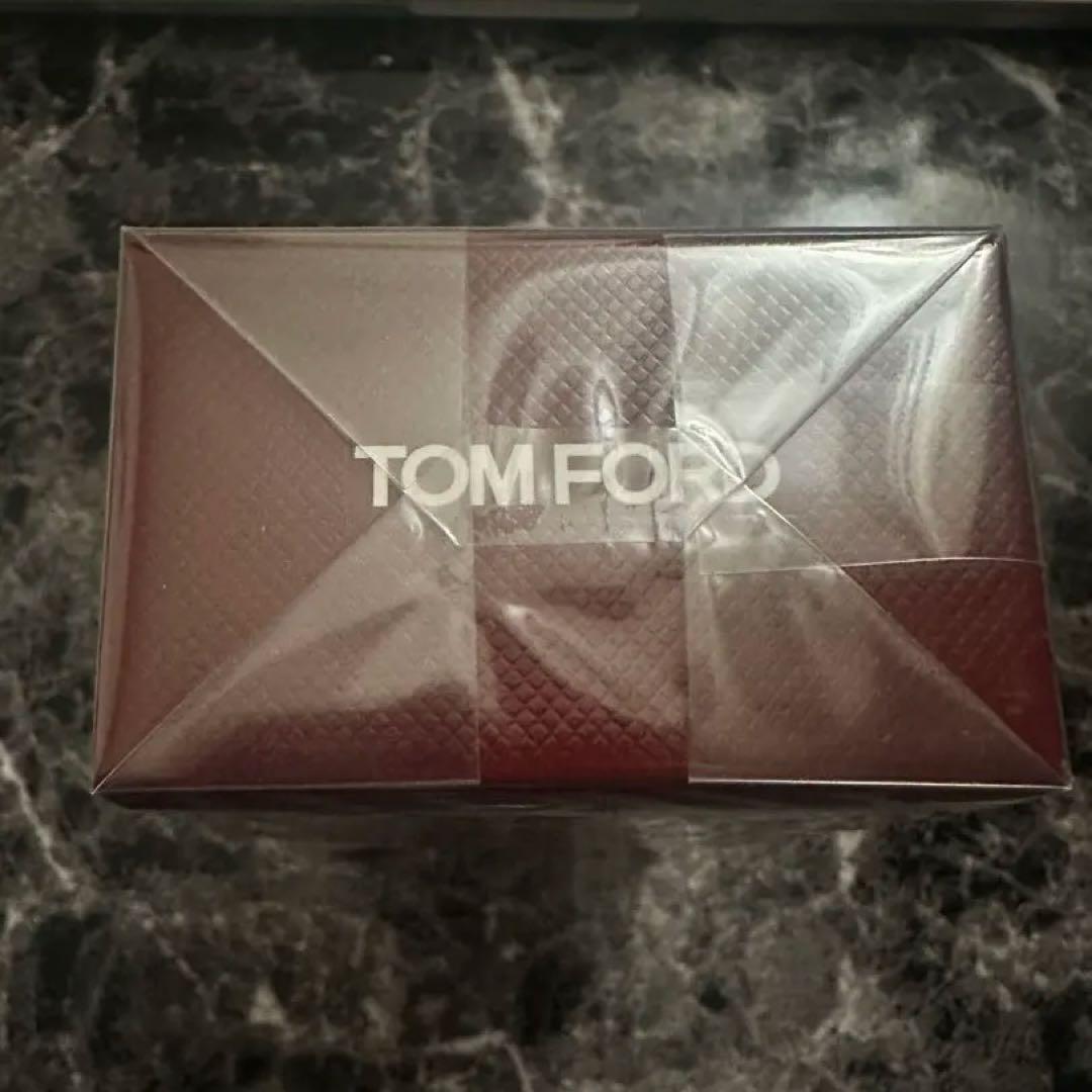 香水(男性用) TOM FORD LOST CHERRY