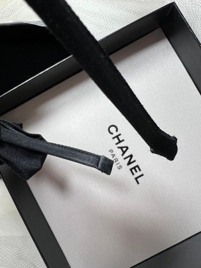 【正規品・美品】CHANEL カメリア&リボンモチーフカチューシャ