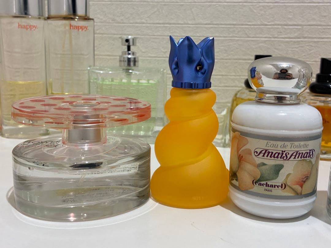 ◎いろいろ香水大量まとめ売り！