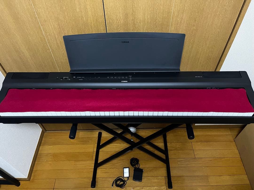 【動作確認済み】YAMAHA p125 88鍵 譜面台、ペダル、教科書付き