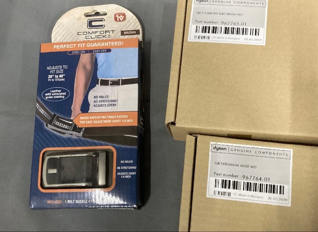 【新品未使用】Dyson V7 fluffy origin コードレス掃除機