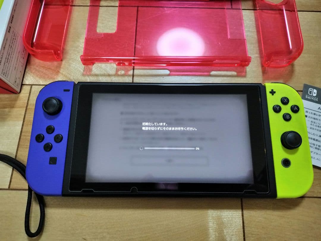 【美品】Nintendo Switch 本体 ＋カバー、ケース付き