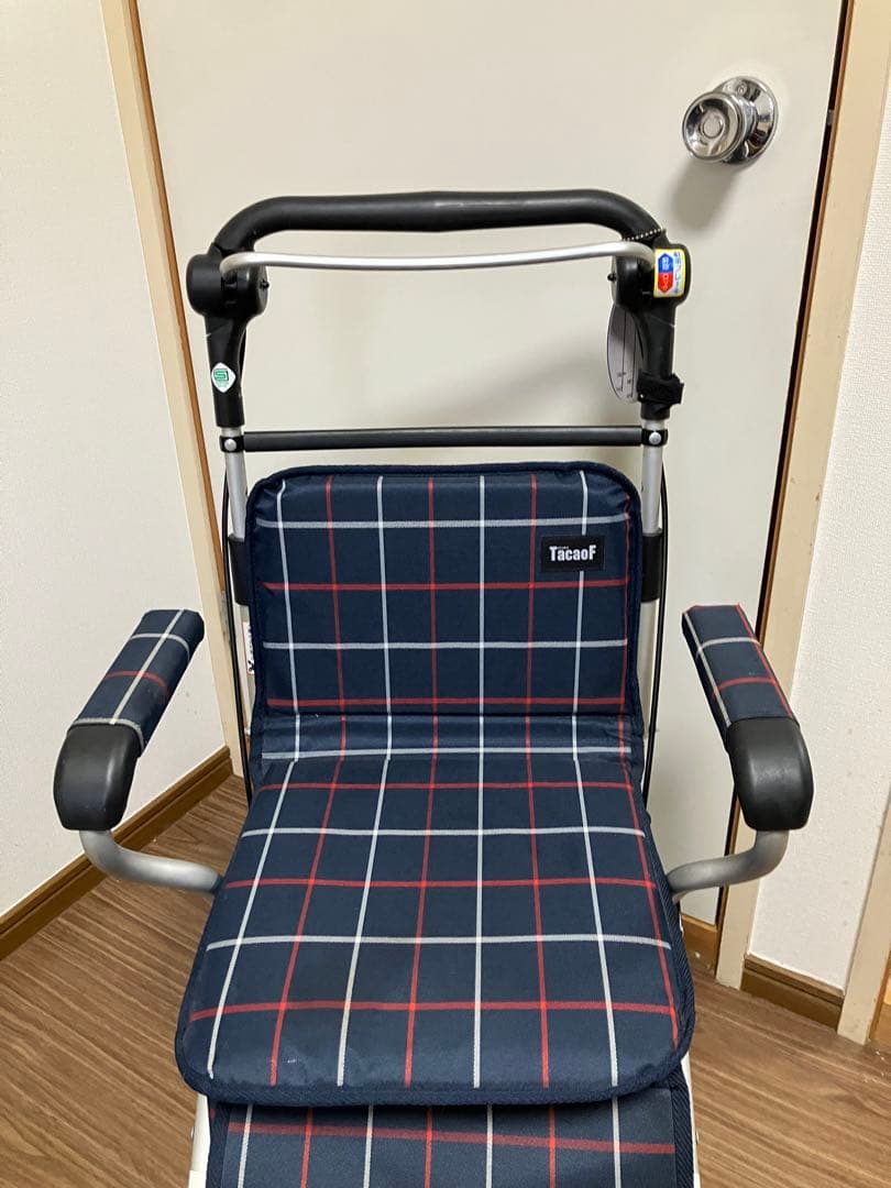 幸和製作所 テイコブ ST07 折りたたみ式 シルバーカー