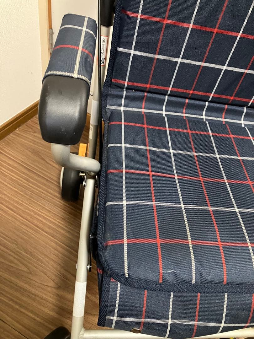 幸和製作所 テイコブ ST07 折りたたみ式 シルバーカー